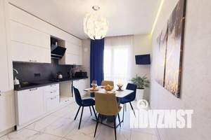 1-к квартира, посуточно, 52м2, 6/9 этаж