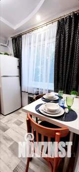2-к квартира, посуточно, 45м2, 1/4 этаж