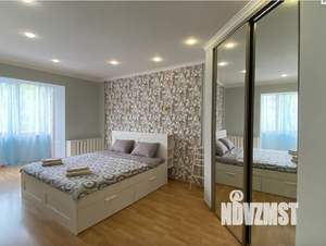 2-к квартира, посуточно, 60м2, 2/3 этаж