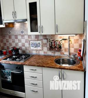 2-к квартира, посуточно, 50м2, 5/5 этаж