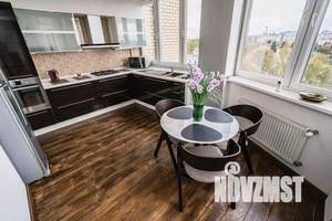 1-к квартира, посуточно, 47м2, 1/1 этаж