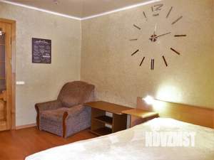 1-к квартира, посуточно, 40м2, 4/9 этаж