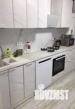 1-к квартира, посуточно, 36м2, 2/10 этаж