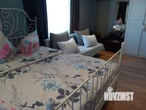 1-к квартира, посуточно, 40м2, 1/1 этаж