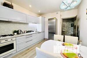 1-к квартира, посуточно, 40м2, 3/9 этаж