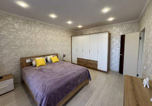 3-к квартира, на длительный срок, 90м2, 3/8 этаж