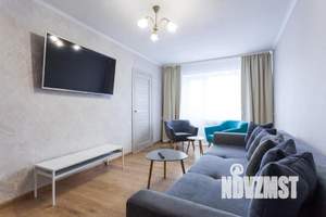 3-к квартира, посуточно, 68м2, 3/4 этаж