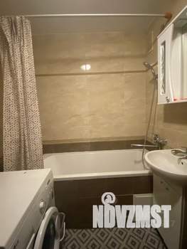 2-к квартира, посуточно, 64м2, 4/10 этаж