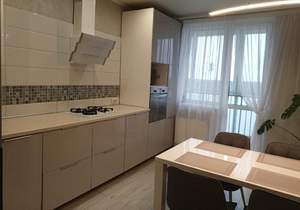 2-к квартира, на длительный срок, 77м2, 9/10 этаж