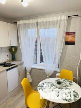 1-к квартира, посуточно, 32м2, 1/1 этаж