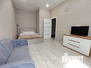1-к квартира, посуточно, 35м2, 4/12 этаж