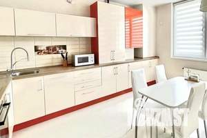 1-к квартира, посуточно, 45м2, 1/16 этаж