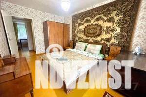 2-к квартира, посуточно, 64м2, 1/9 этаж