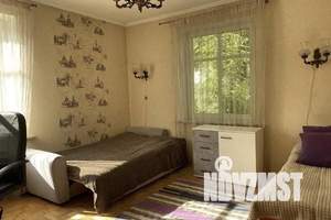 4-к квартира, посуточно, 110м2, 2/2 этаж