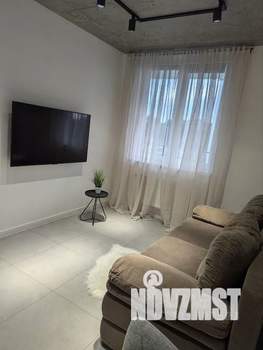 1-к квартира, посуточно, 37м2, 4/9 этаж