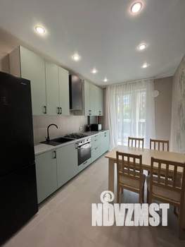 1-к квартира, посуточно, 37м2, 2/8 этаж