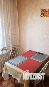 2-к квартира, посуточно, 44м2, 3/4 этаж