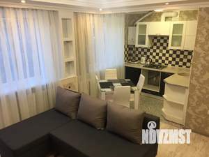 1-к квартира, посуточно, 35м2, 5/5 этаж