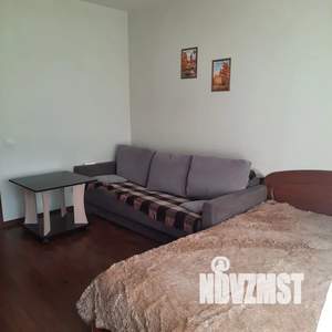 1-к квартира, посуточно, 42м2, 7/8 этаж