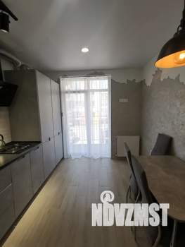 1-к квартира, посуточно, 37м2, 1/5 этаж