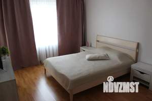 1-к квартира, посуточно, 45м2, 3/5 этаж