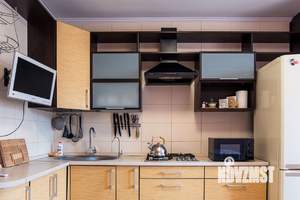 1-к квартира, на длительный срок, 42м2, 5/10 этаж