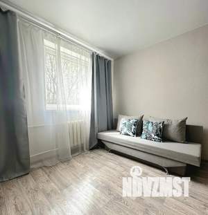 2-к квартира, посуточно, 43м2, 2/4 этаж