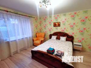 1-к квартира, посуточно, 39м2, 1/3 этаж