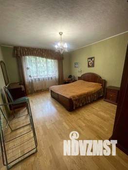 3-к квартира, посуточно, 150м2, 1/1 этаж