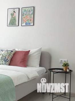 1-к квартира, посуточно, 32м2, 1/9 этаж