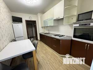 1-к квартира, посуточно, 50м2, 6/10 этаж