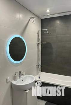1-к квартира, посуточно, 42м2, 9/9 этаж