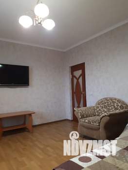 1-к квартира, посуточно, 42м2, 3/6 этаж