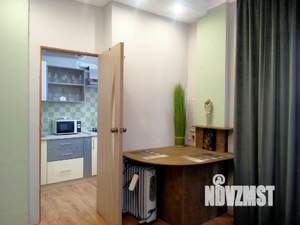 1-к квартира, посуточно, 34м2, 3/3 этаж