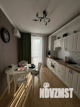 1-к квартира, посуточно, 50м2, 1/1 этаж