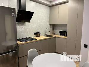 1-к квартира, посуточно, 42м2, 1/8 этаж