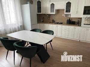 1-к квартира, посуточно, 89м2, 2/5 этаж