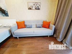 1-к квартира, посуточно, 40м2, 4/8 этаж