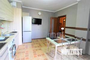 1-к квартира, посуточно, 60м2, 1/1 этаж