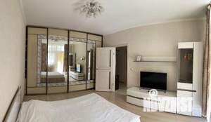 1-к квартира, посуточно, 43м2, 1/1 этаж