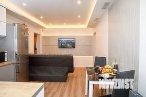 2-к квартира, посуточно, 67м2, 1/9 этаж