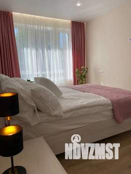 1-к квартира, посуточно, 50м2, 1/10 этаж