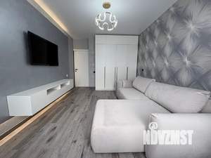 1-к квартира, посуточно, 39м2, 8/10 этаж