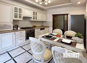 2-к квартира, посуточно, 72м2, 3/9 этаж