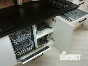 1-к квартира, посуточно, 47м2, 1/1 этаж