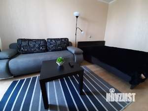 1-к квартира, посуточно, 37м2, 7/10 этаж