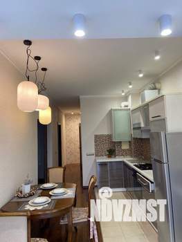 1-к квартира, посуточно, 65м2, 1/1 этаж