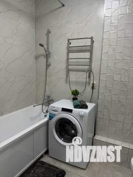 1-к квартира, посуточно, 44м2, 6/25 этаж