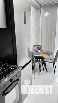 1-к квартира, посуточно, 40м2, 1/5 этаж