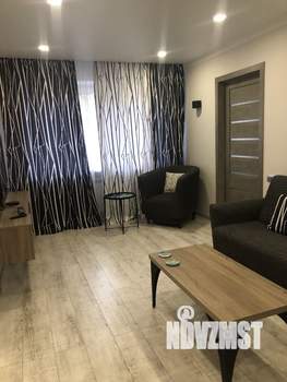 2-к квартира, посуточно, 44м2, 1/4 этаж